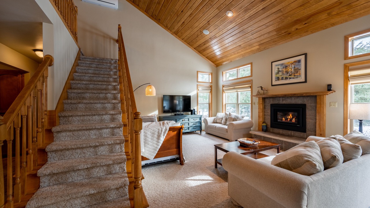 Photo of Livingroom in Fish Creek