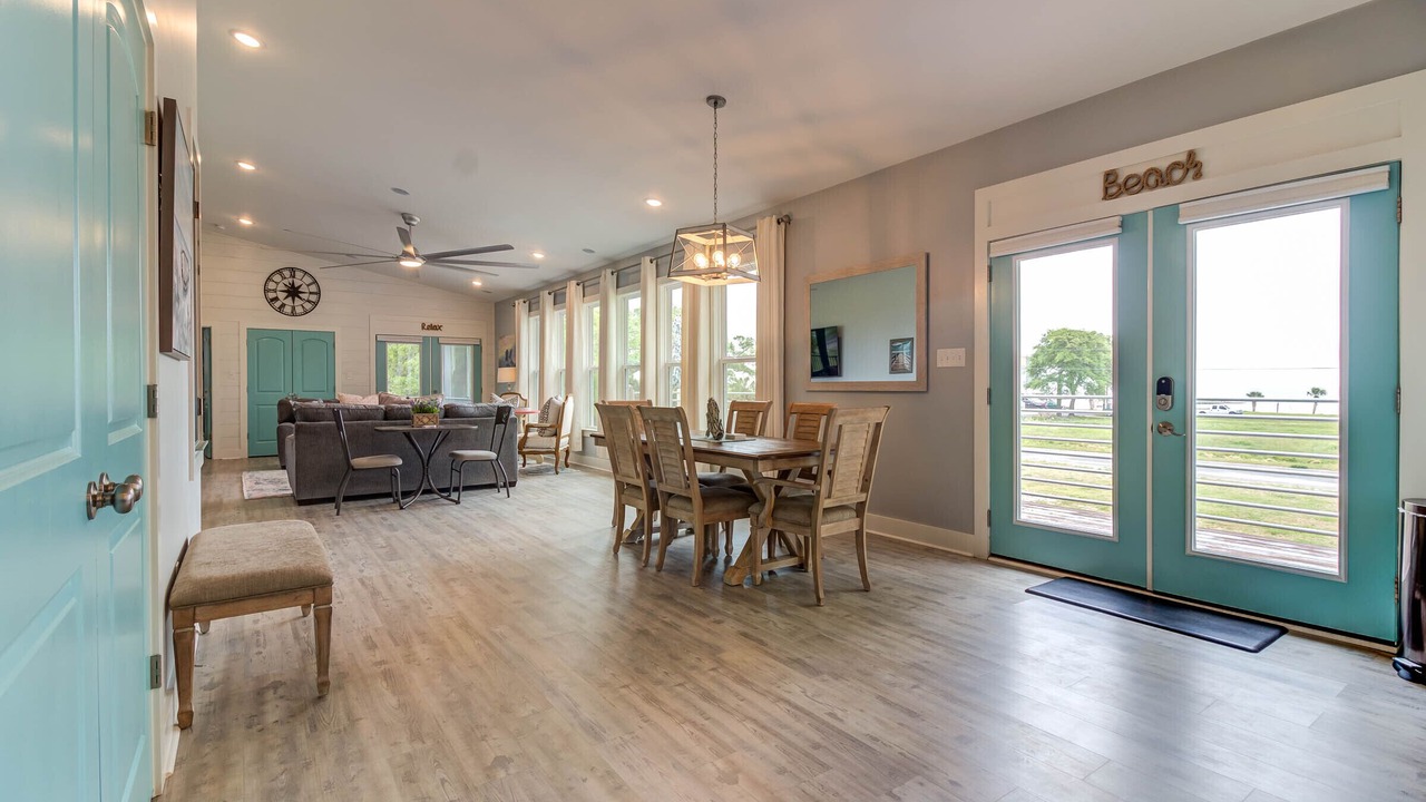 Photo of Livingroom in Mississippi City