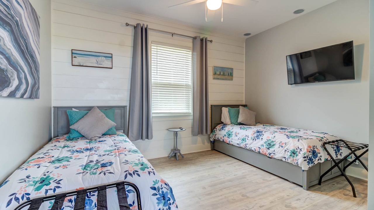 Photo of Bedroom in Mississippi City