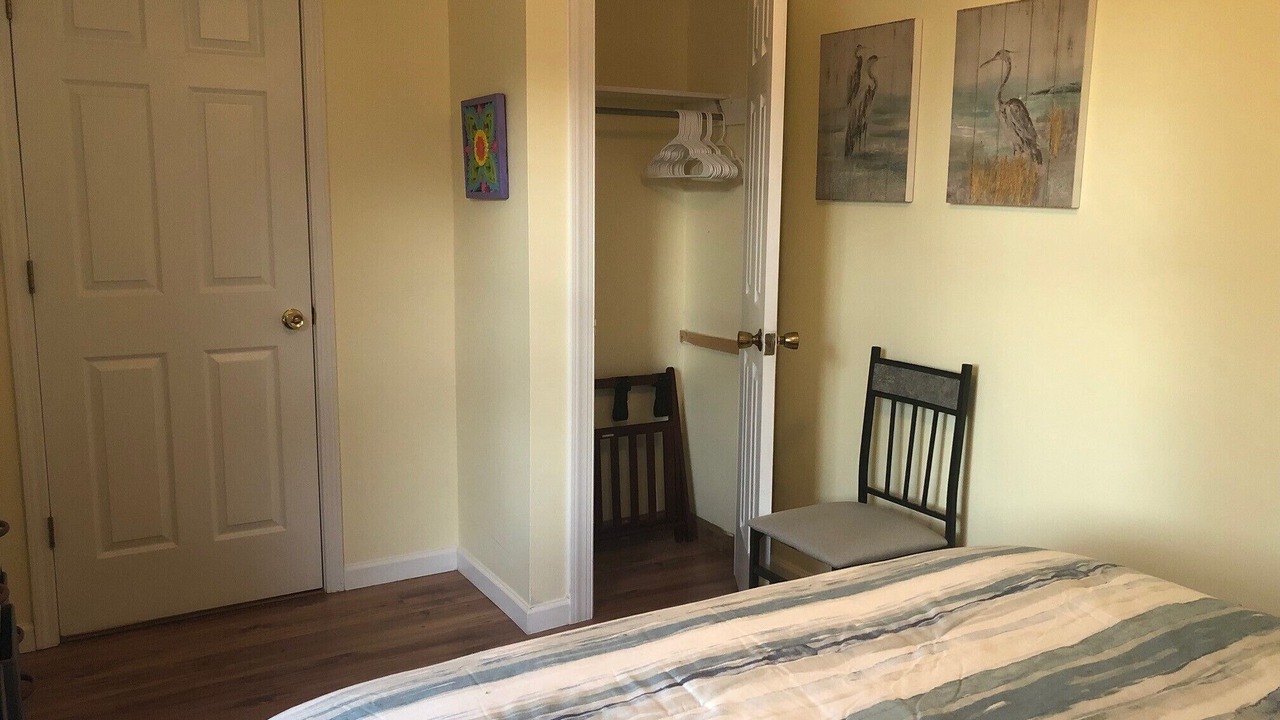 Photo of Bedroom in Long Beach