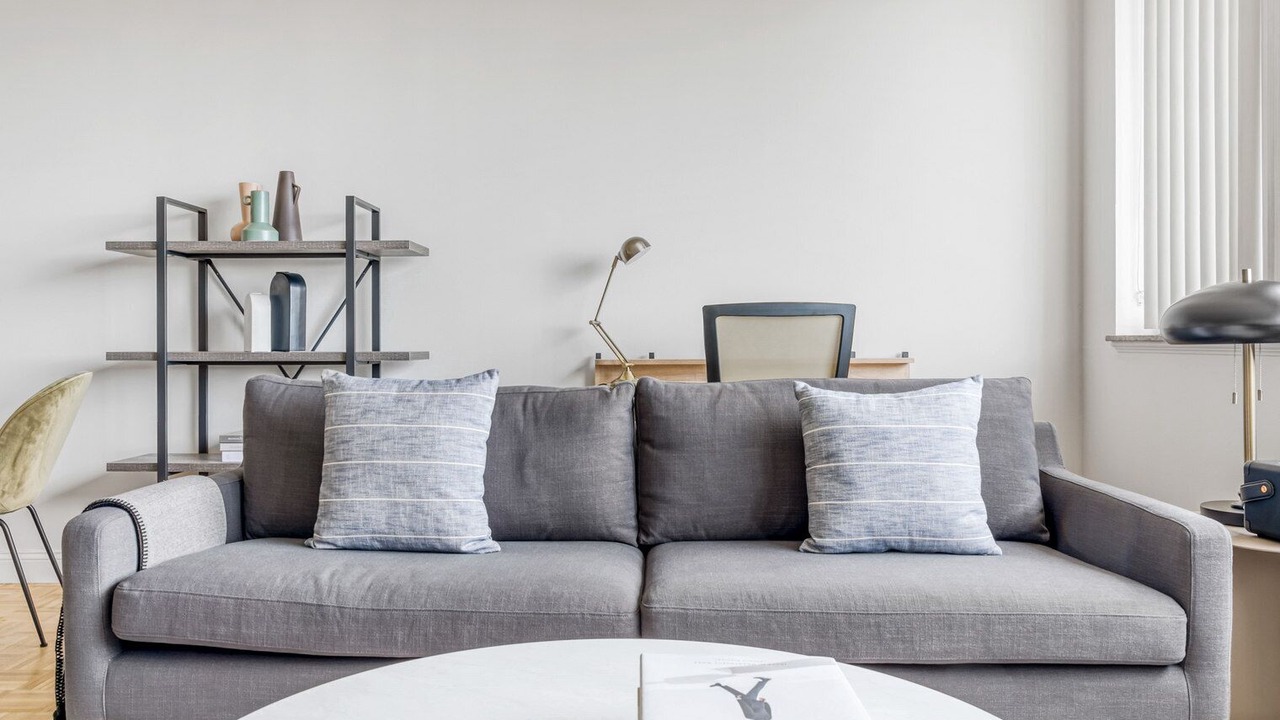 Photo of Livingroom in Fenway–Kenmore