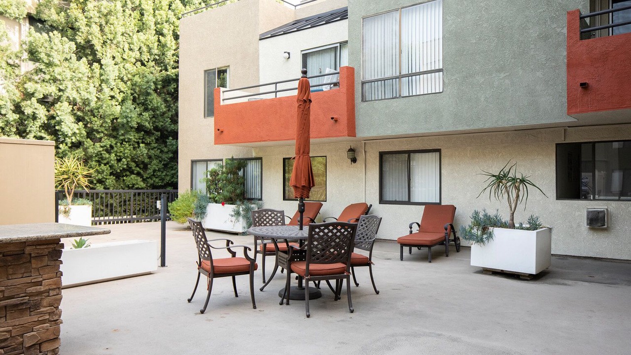 Photo of Outdoor in NoHo Arts District