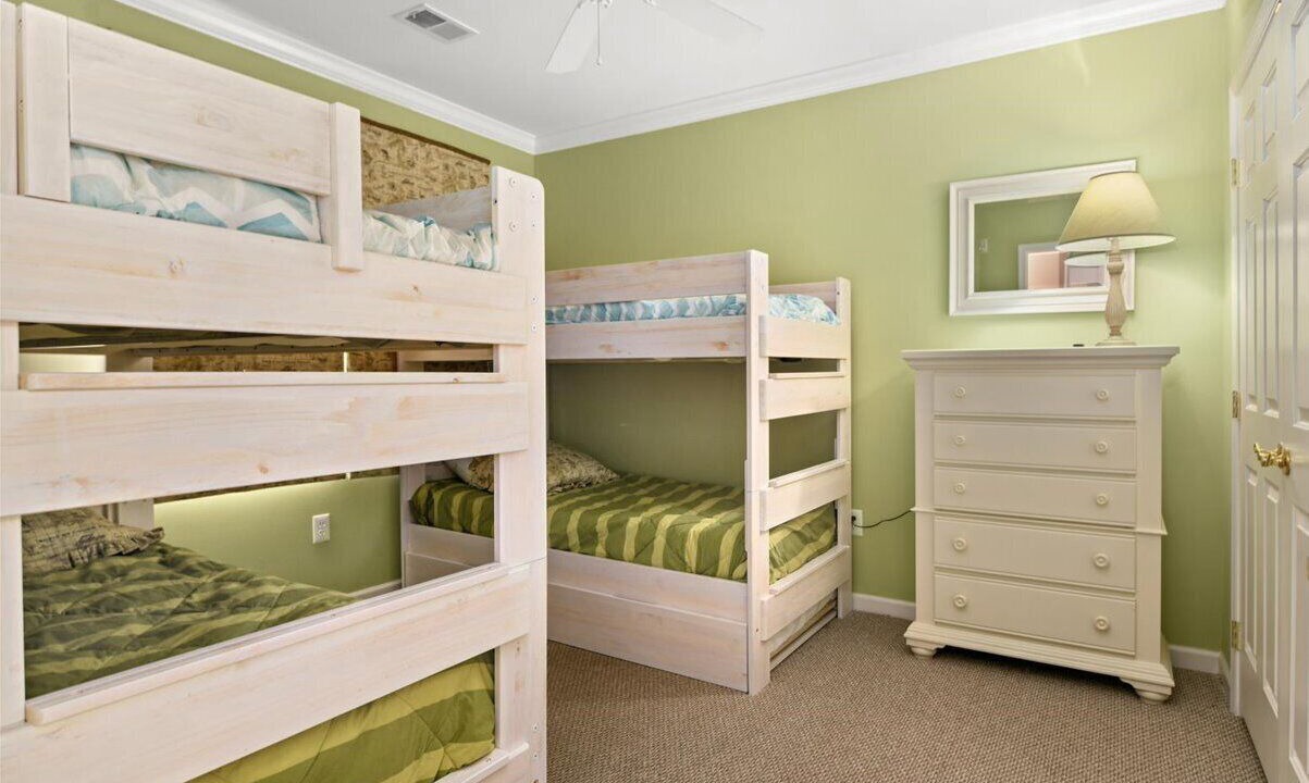 Photo of Bedroom in Sunset Island