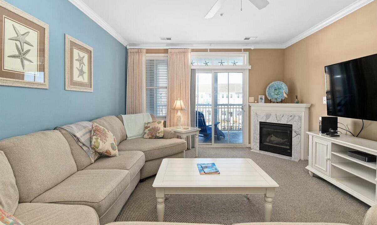 Photo of Livingroom in Sunset Island