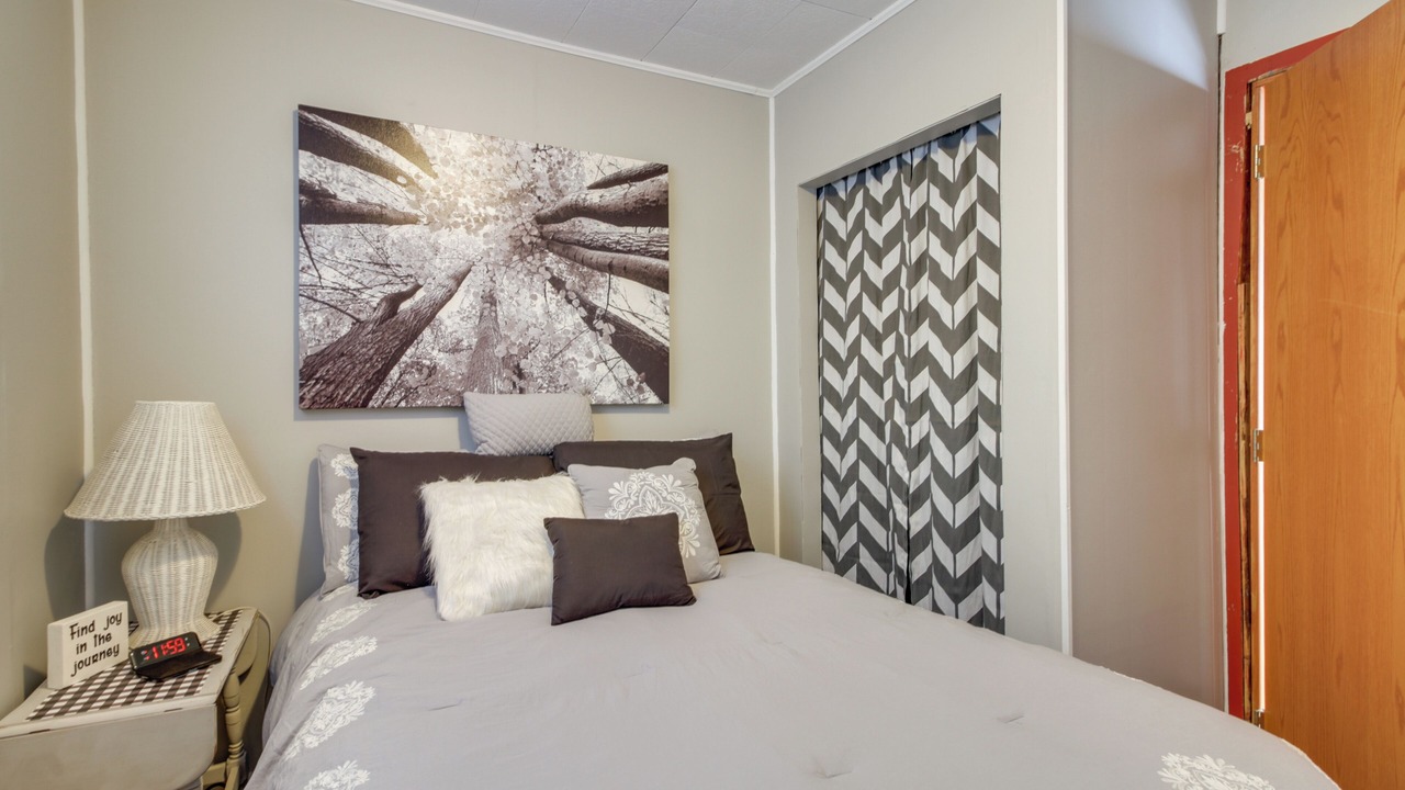 Photo of Bedroom in Crosby