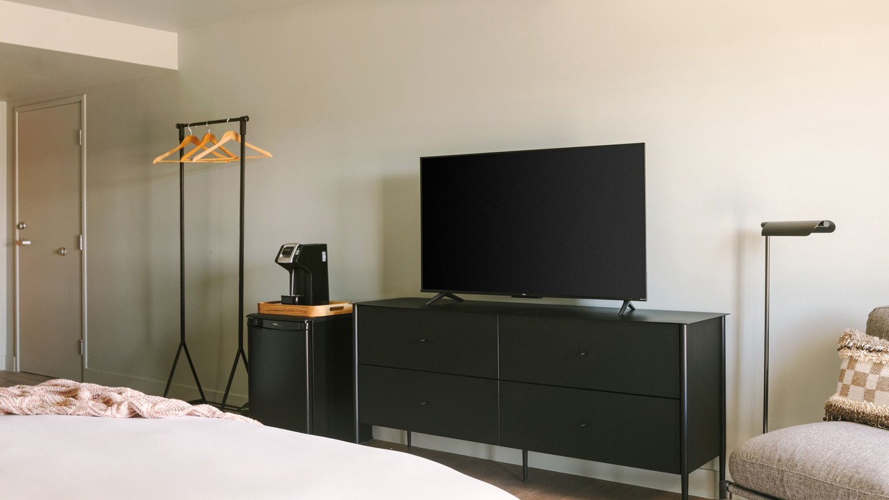 Photo of Bedroom in Newport Shores