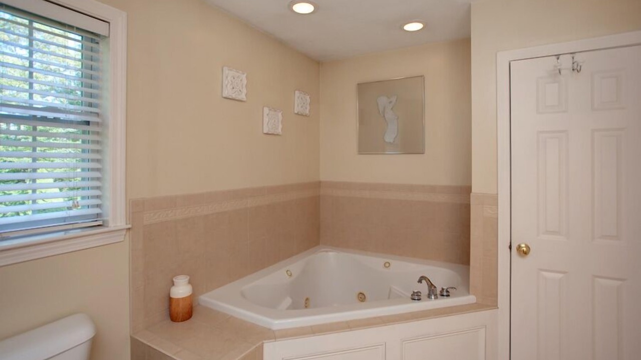 Photo of Bathroom in Sandwich