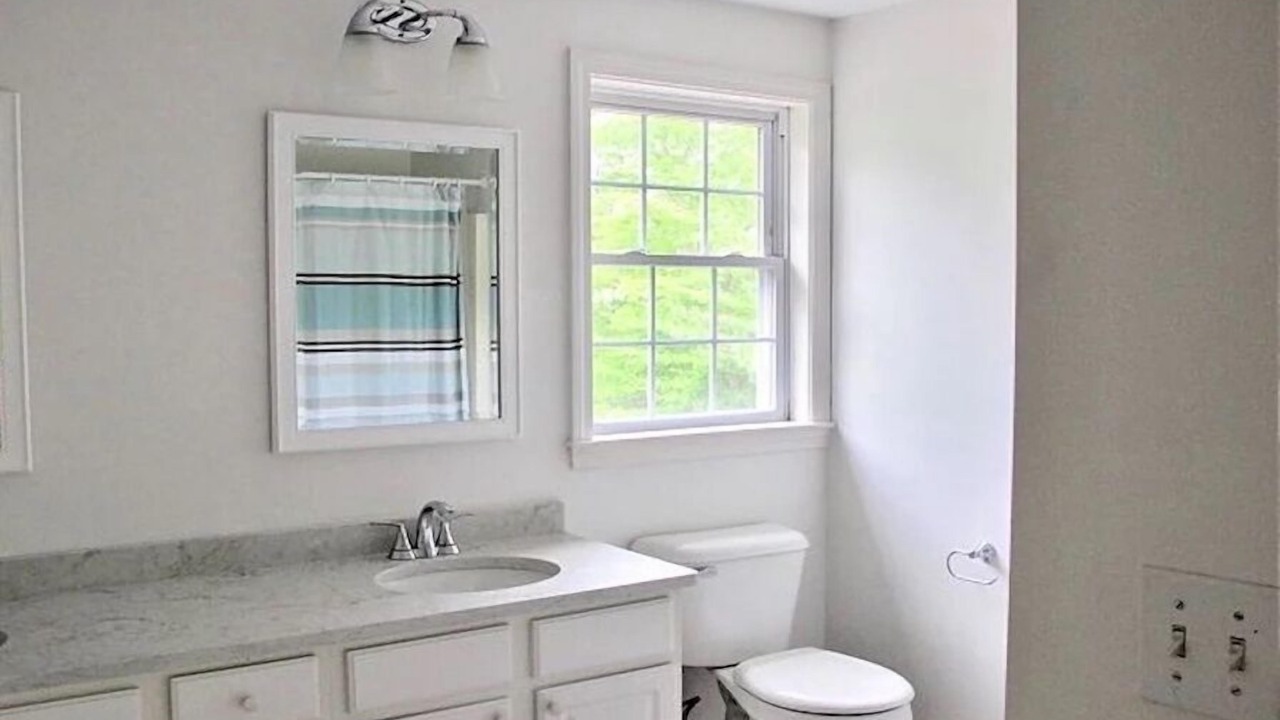 Photo of Bathroom in Sandwich