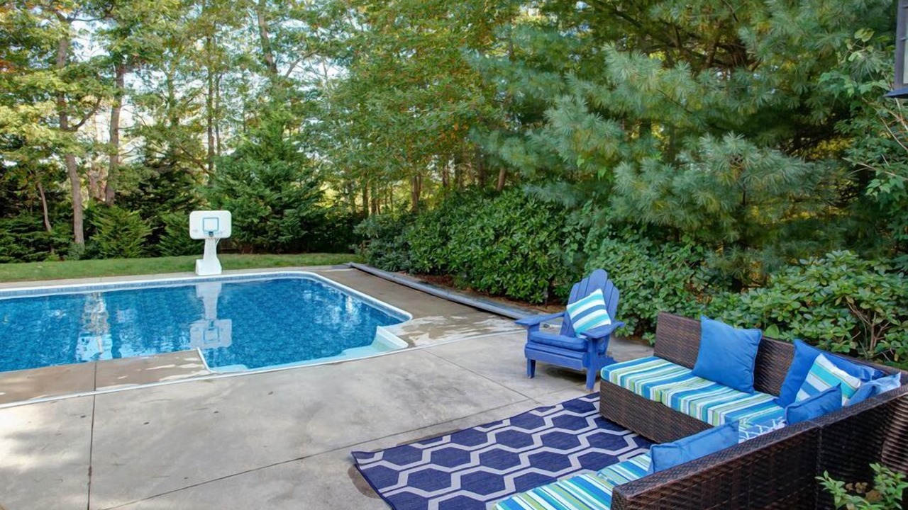 Photo of Outdoor in Sandwich
