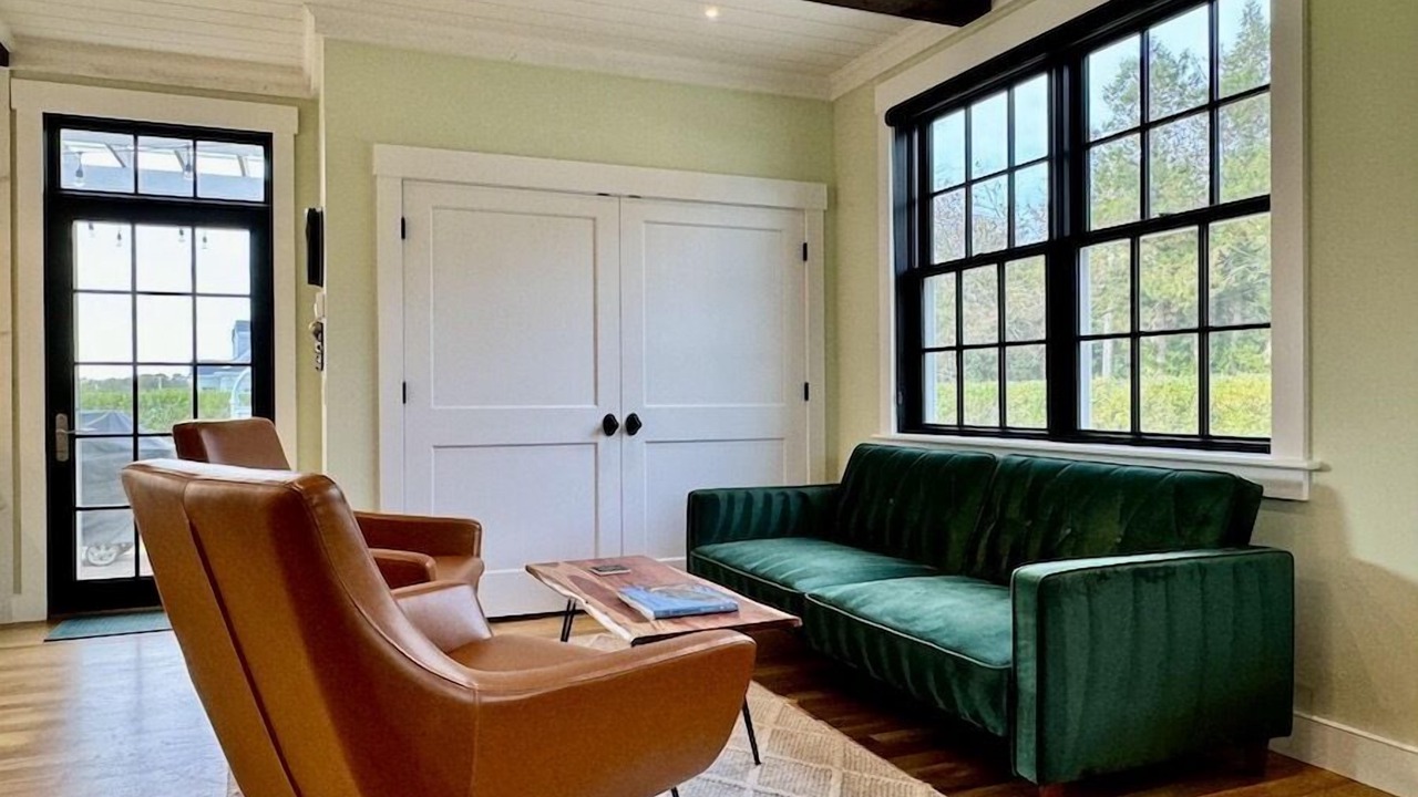 Photo of Livingroom in West Dennis