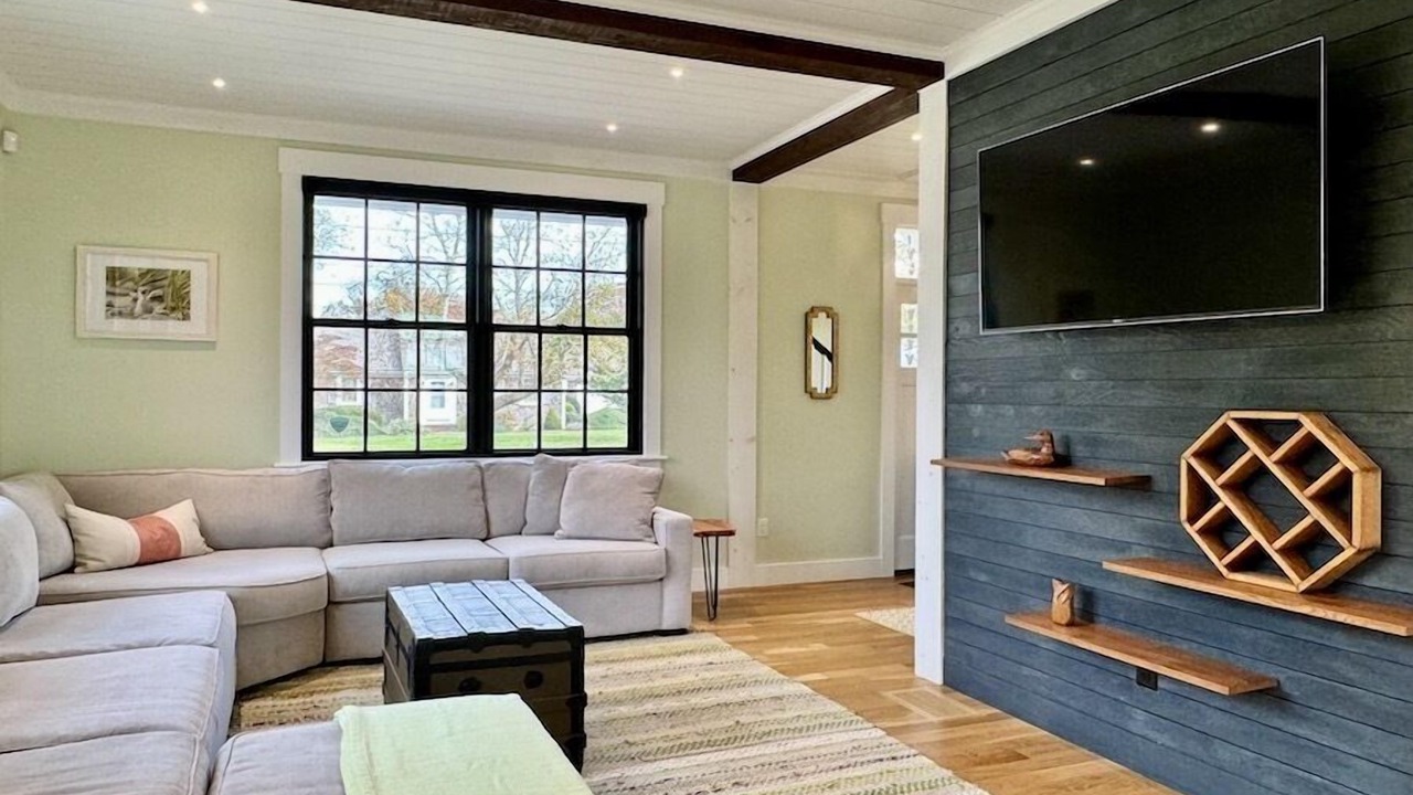 Photo of Livingroom in West Dennis