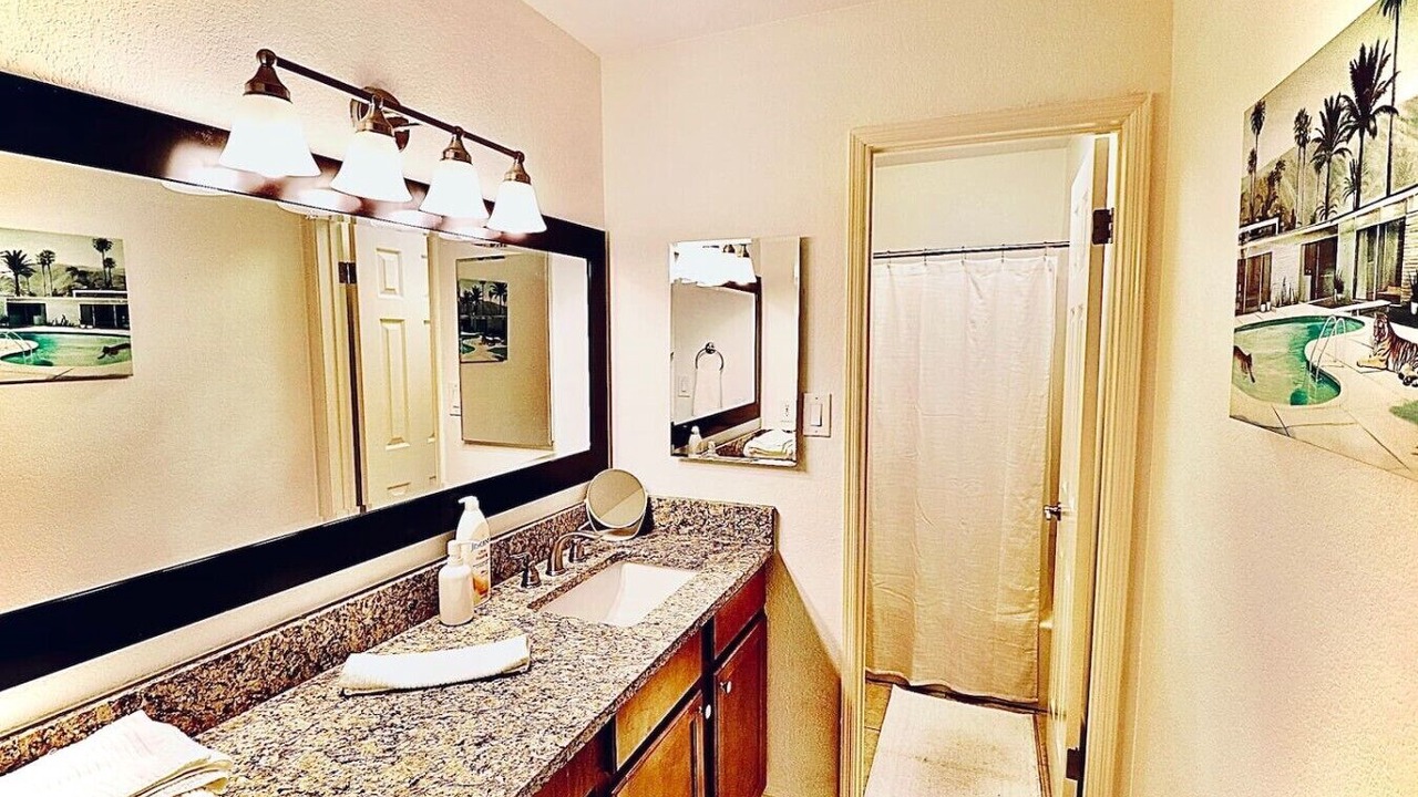 Photo of Bathroom in Central Scottsdale