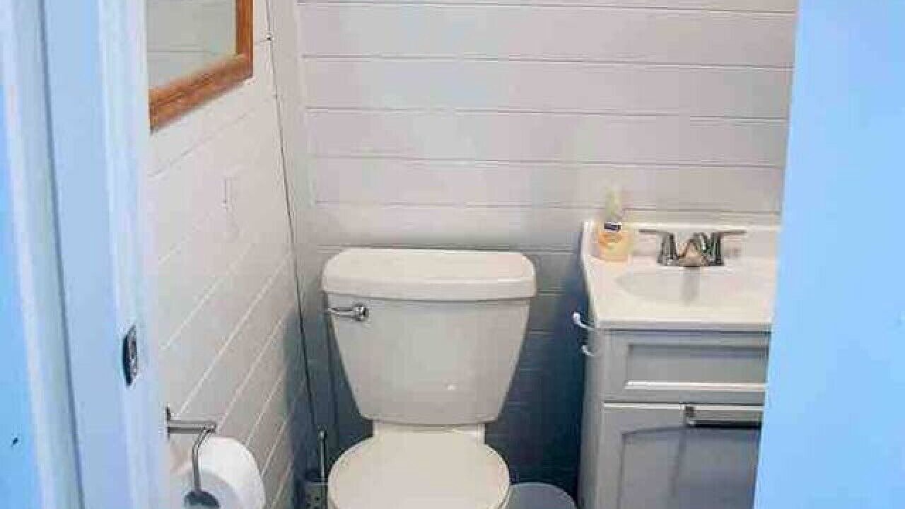 Photo of Bathroom in Alexandria