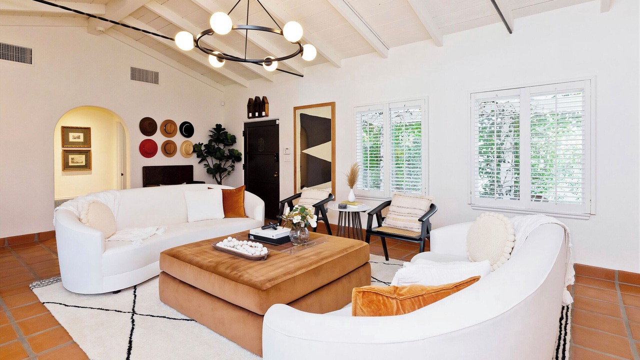 Photo of Bedroom in Uptown Design District