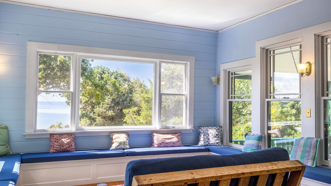 Photo of Livingroom in Wareham