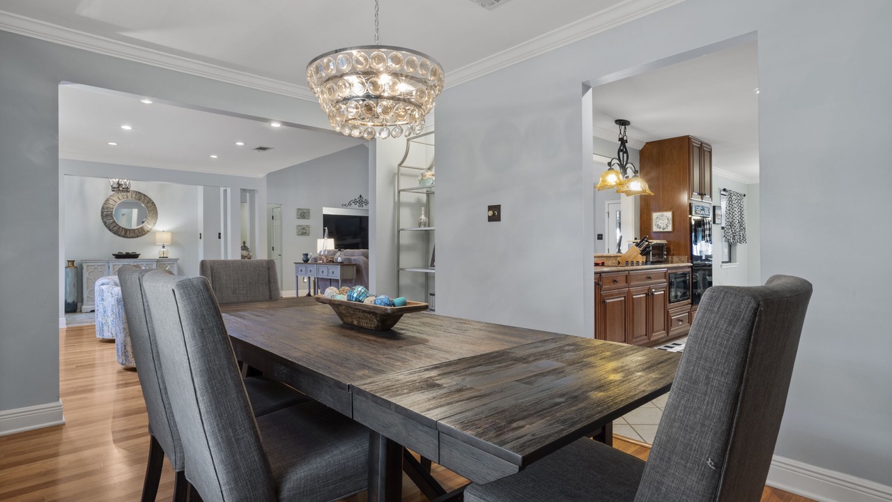 Photo of Livingroom in Gulf Hills