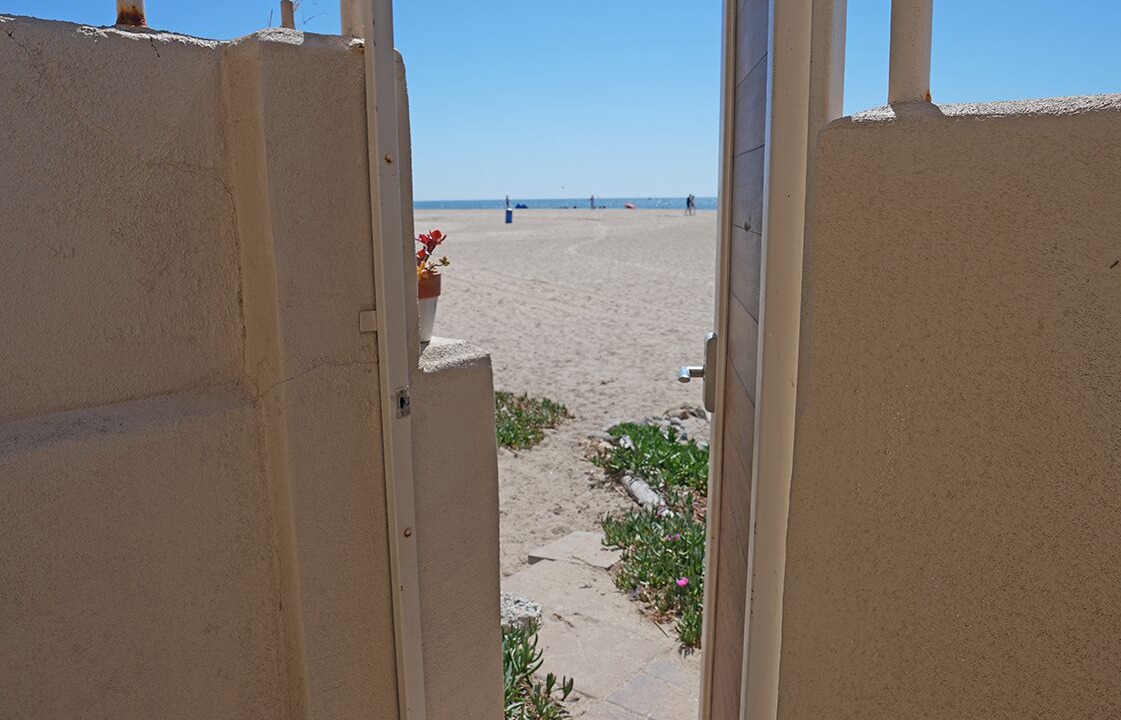 Photo of Others in Silver Strand