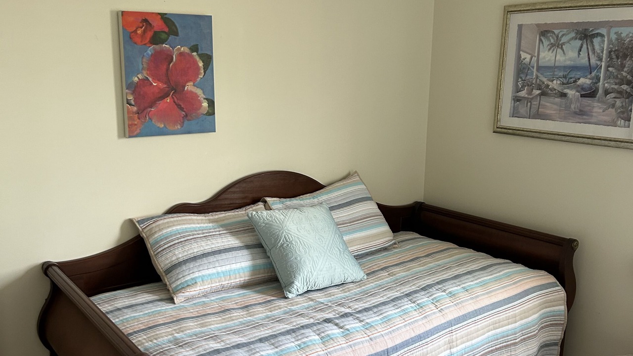 Photo of Bedroom in Shoreline Park