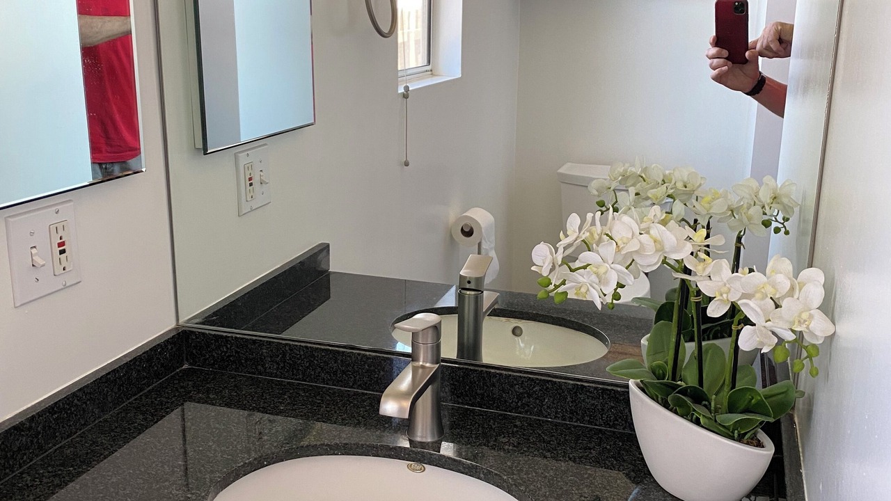 Photo of Bathroom in Sherman Oaks