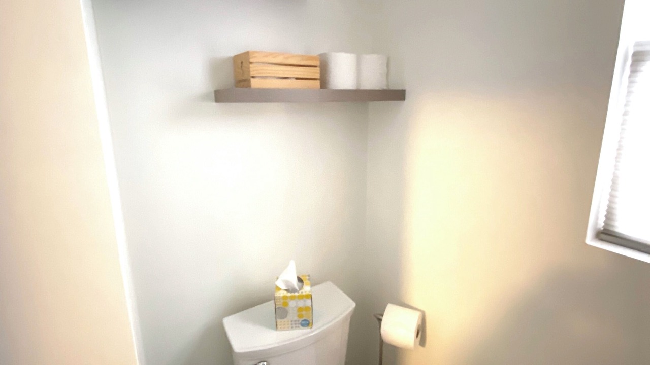 Photo of Bathroom in Sherman Oaks