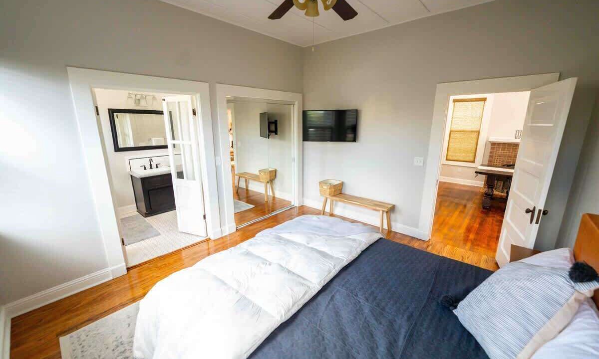 Photo of Bedroom in Riviera - Westchester
