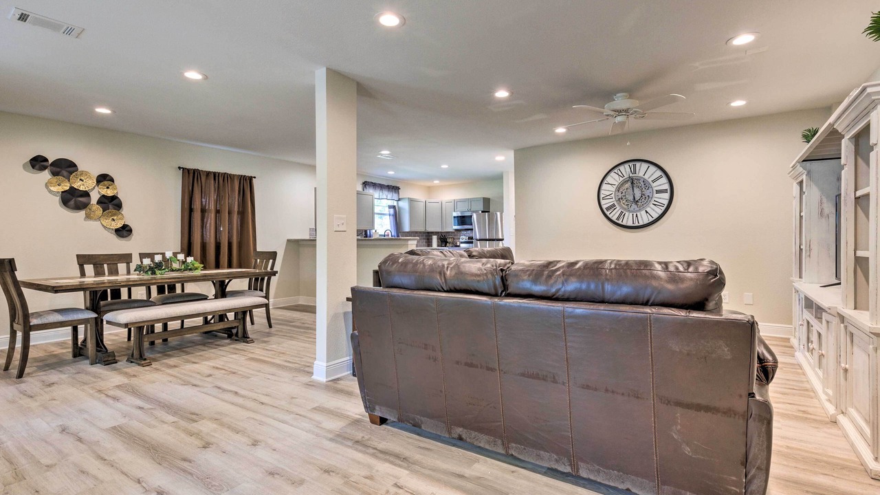Photo of Bedroom in Mississippi City