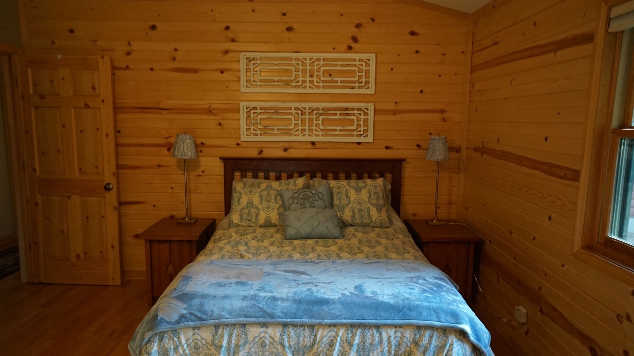 Photo of Bedroom in Necedah