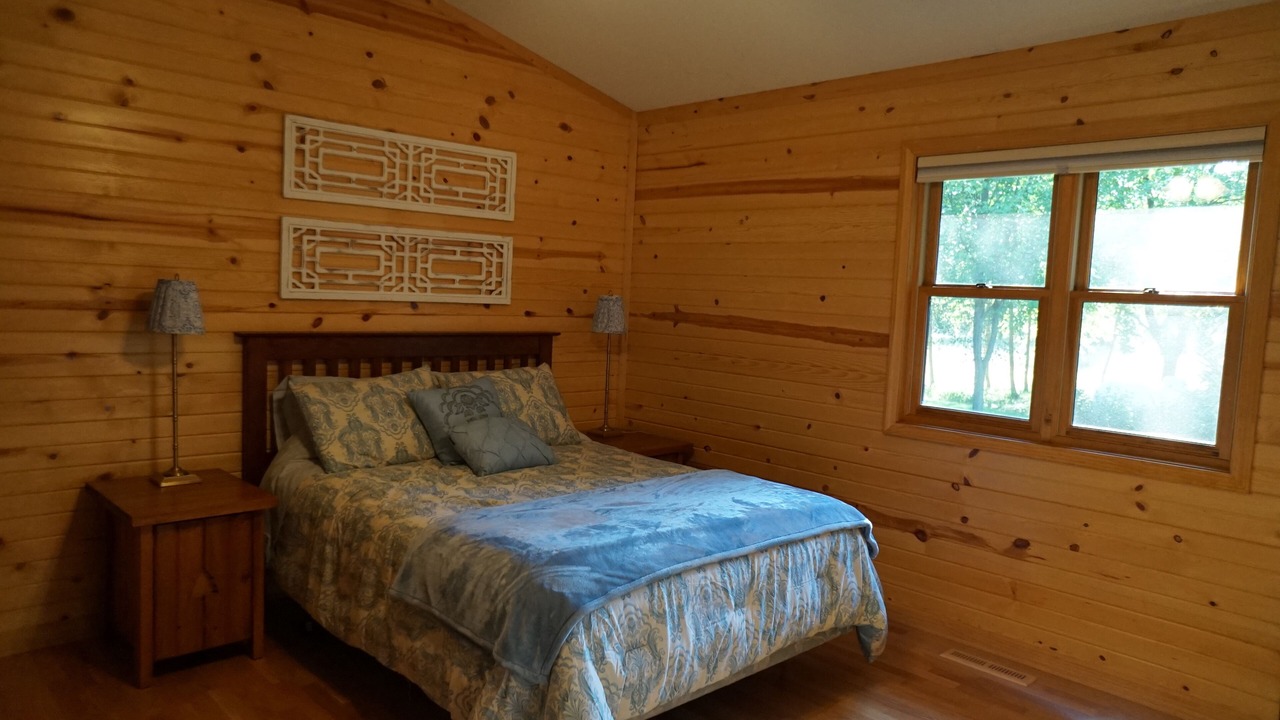Photo of Bedroom in Necedah