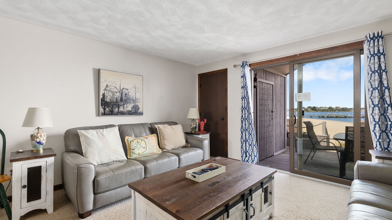Photo of Livingroom in Hyannis