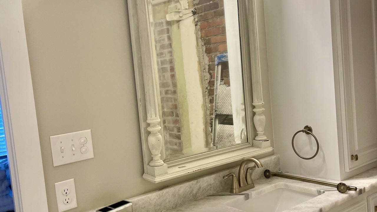 Photo of Bathroom in Crowley