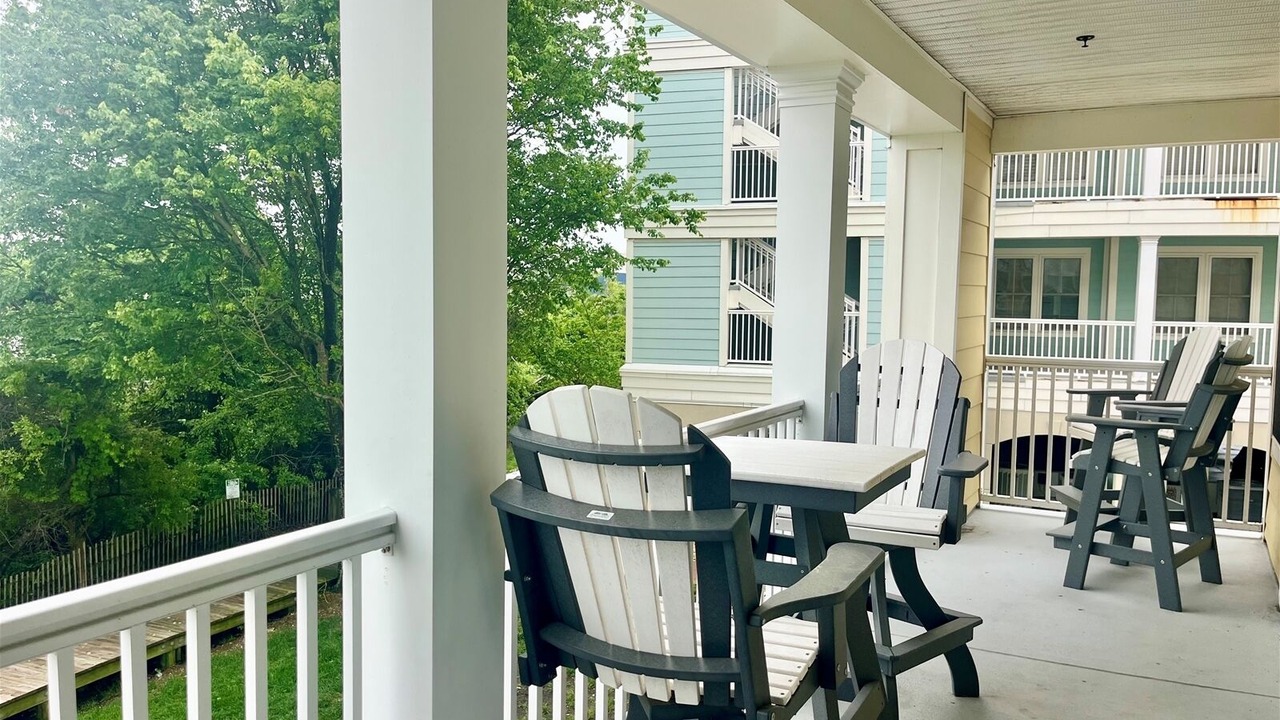 Photo of Patio Balcony in Sunset Island
