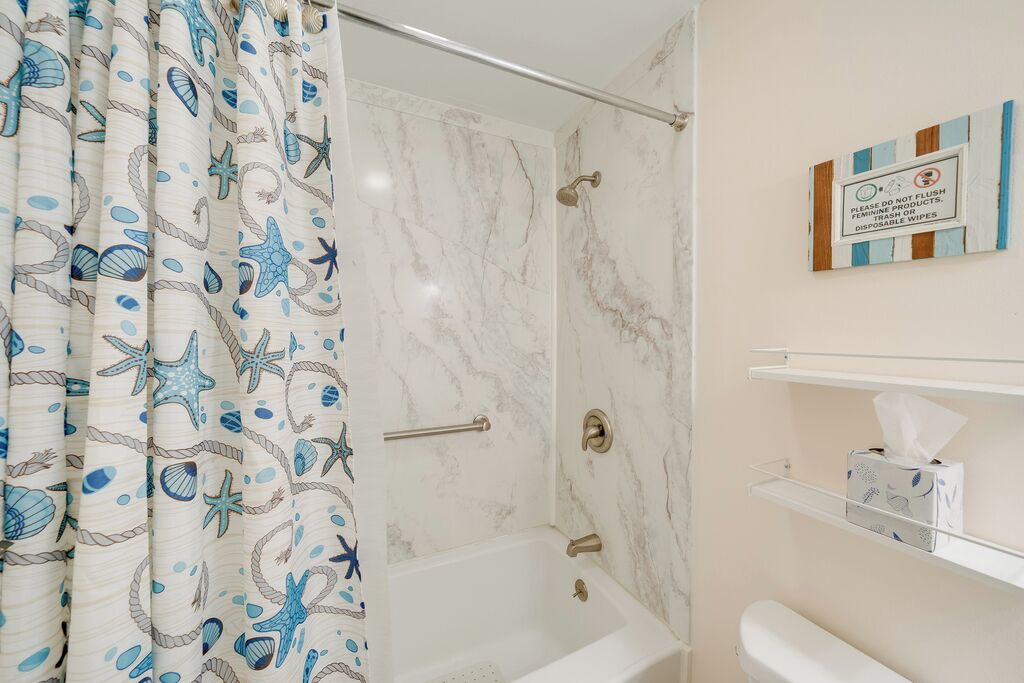 Photo of Bathroom in Chincoteague
