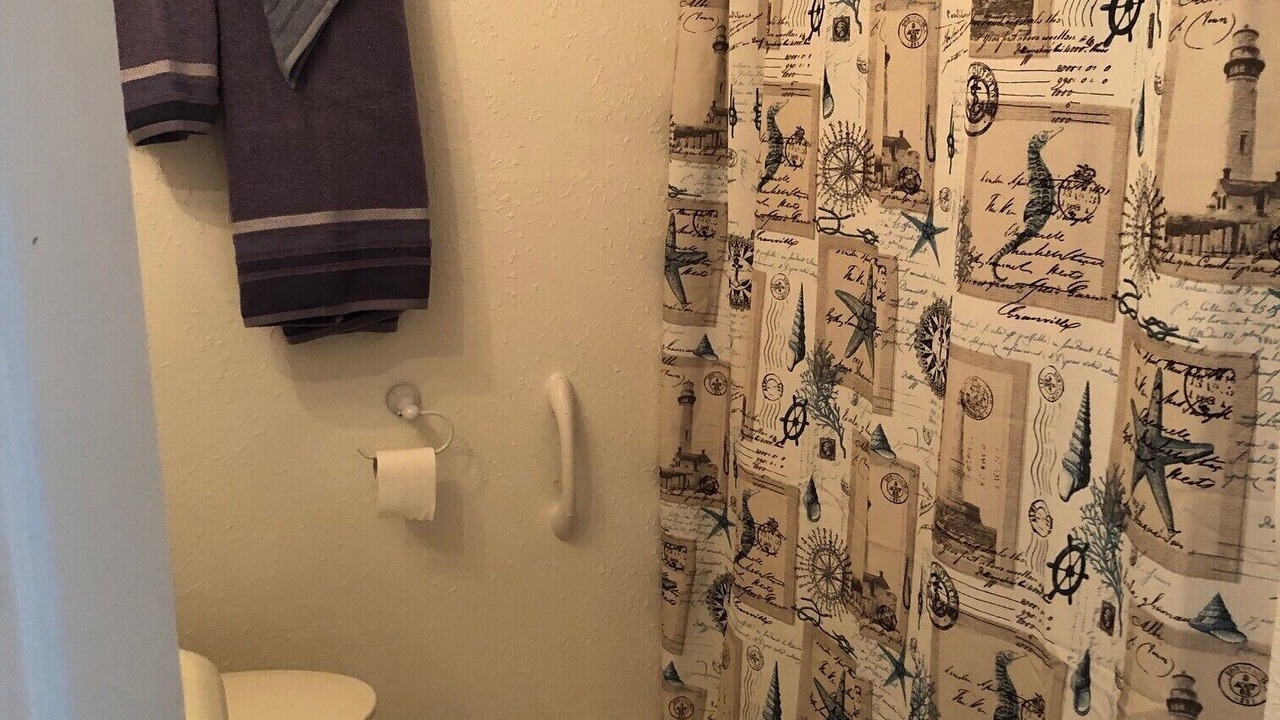 Photo of Bathroom in Long Beach