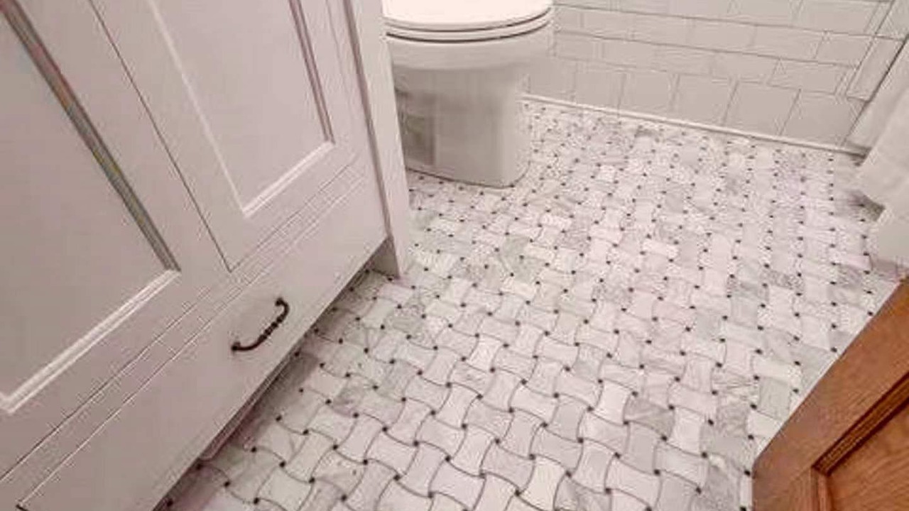 Photo of Bathroom in Kutzky Park