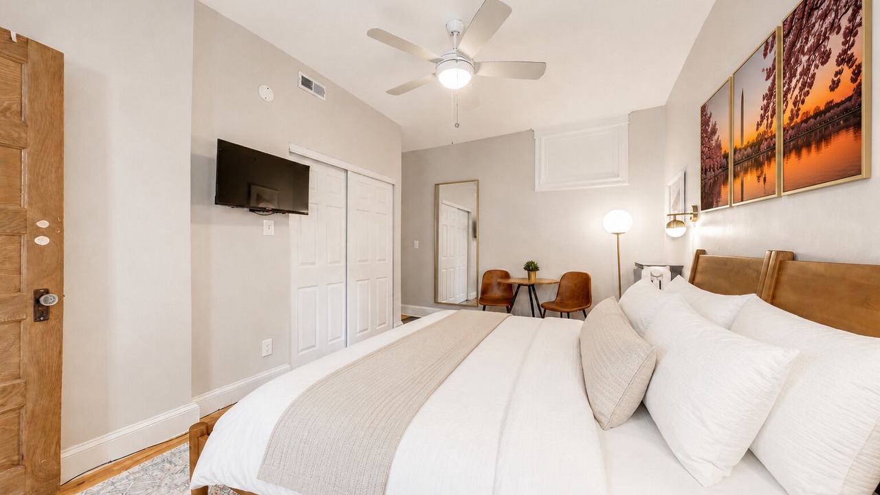 Photo of Bedroom in Capitol Hill