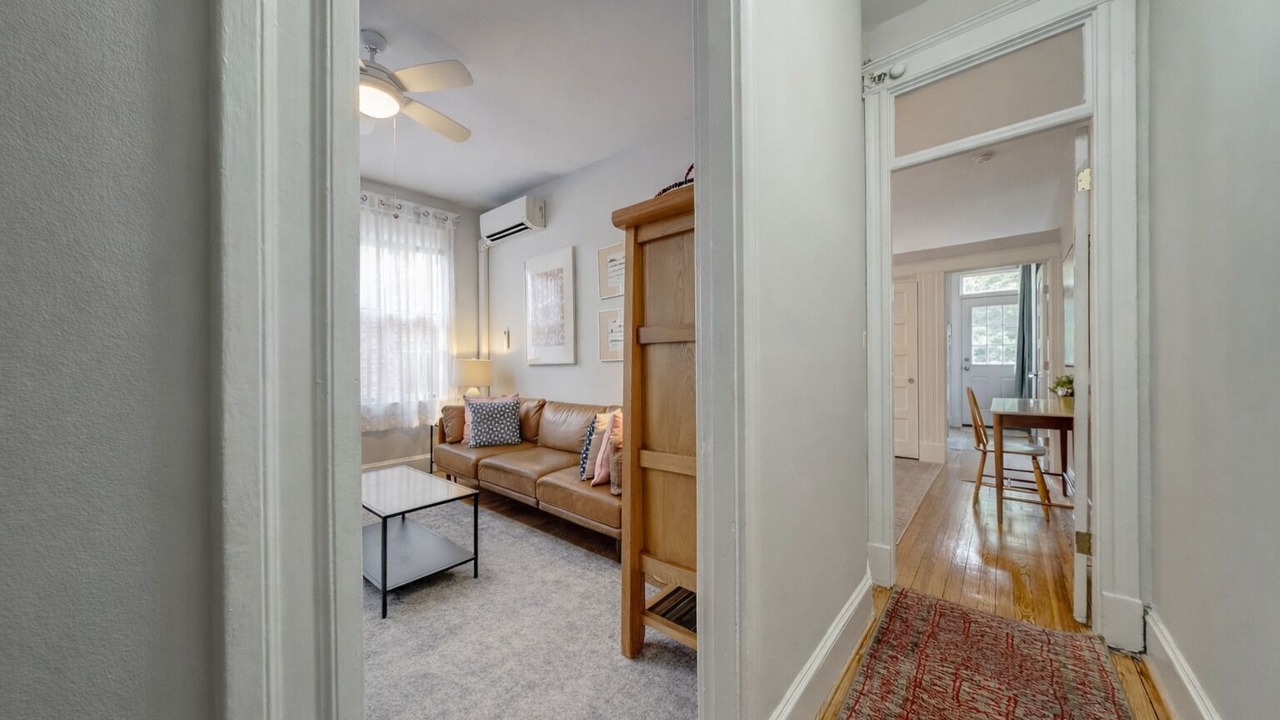 Photo of Livingroom in Capitol Hill