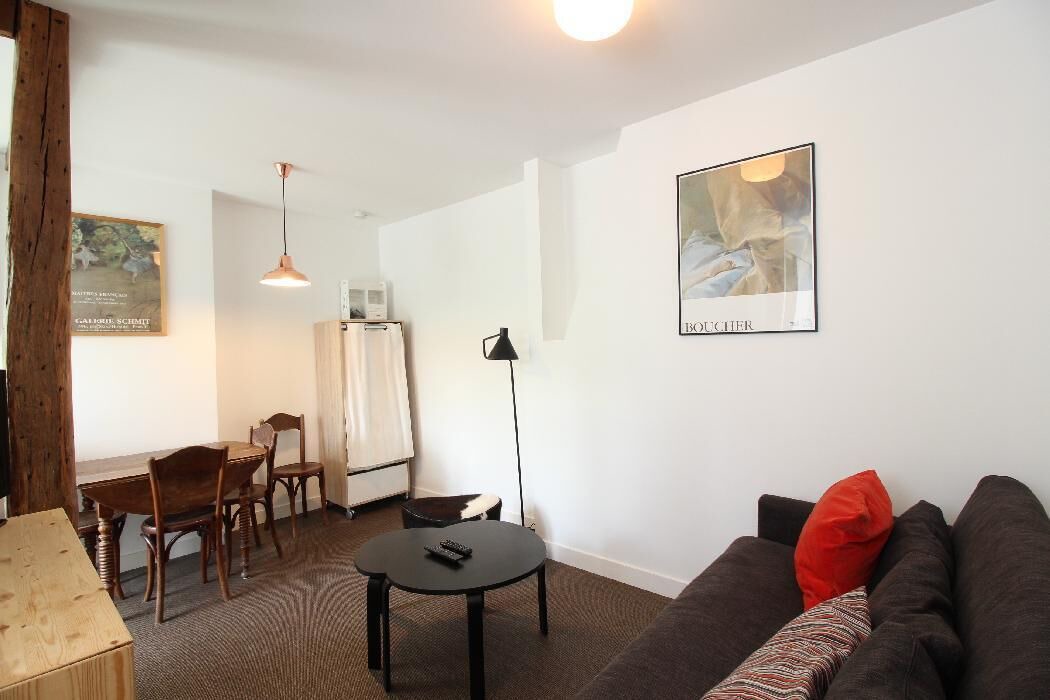 Photo of Livingroom in Notre-Dame-des-Champs