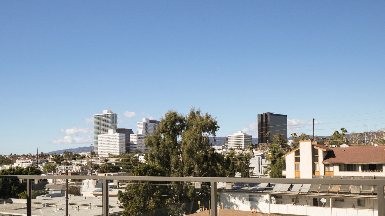 Photo of Outdoor in Sawtelle