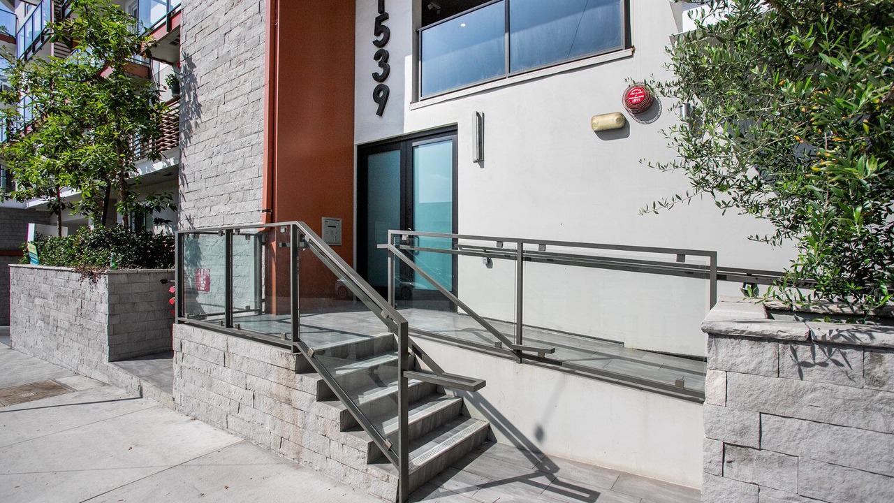 Photo of Outdoor in Sawtelle