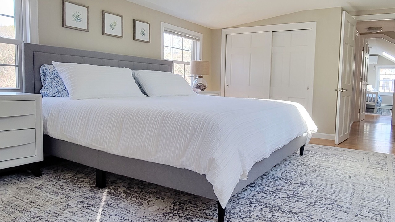 Photo of Bedroom in Centerville