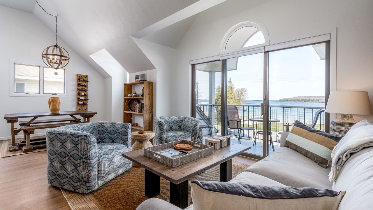 Photo of Livingroom in Fish Creek