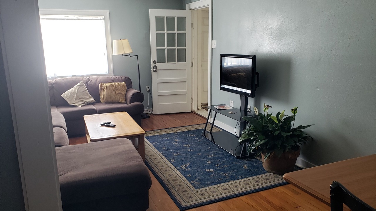 Photo of Livingroom in Washington Square