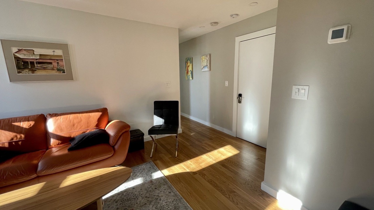 Photo of Livingroom in The Port