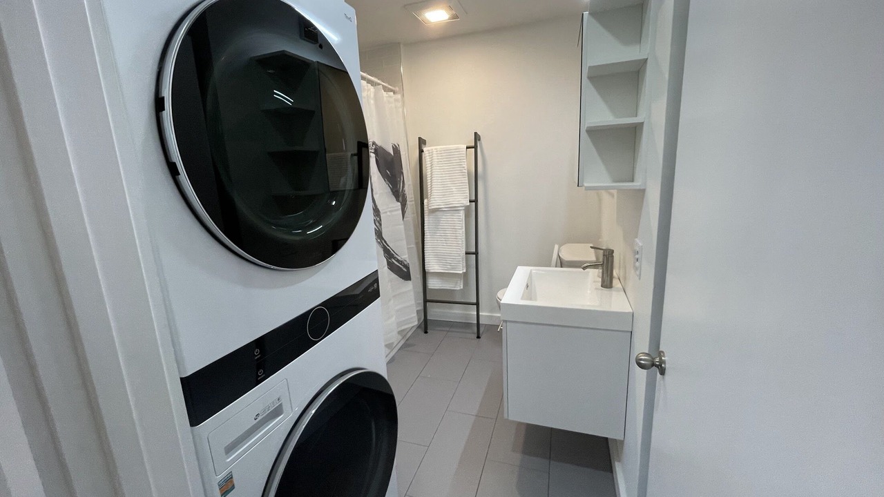 Photo of Bathroom in The Port