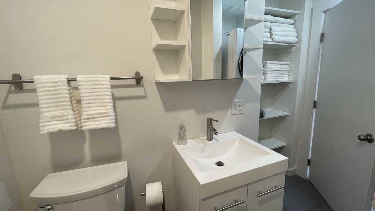 Photo of Bathroom in The Port