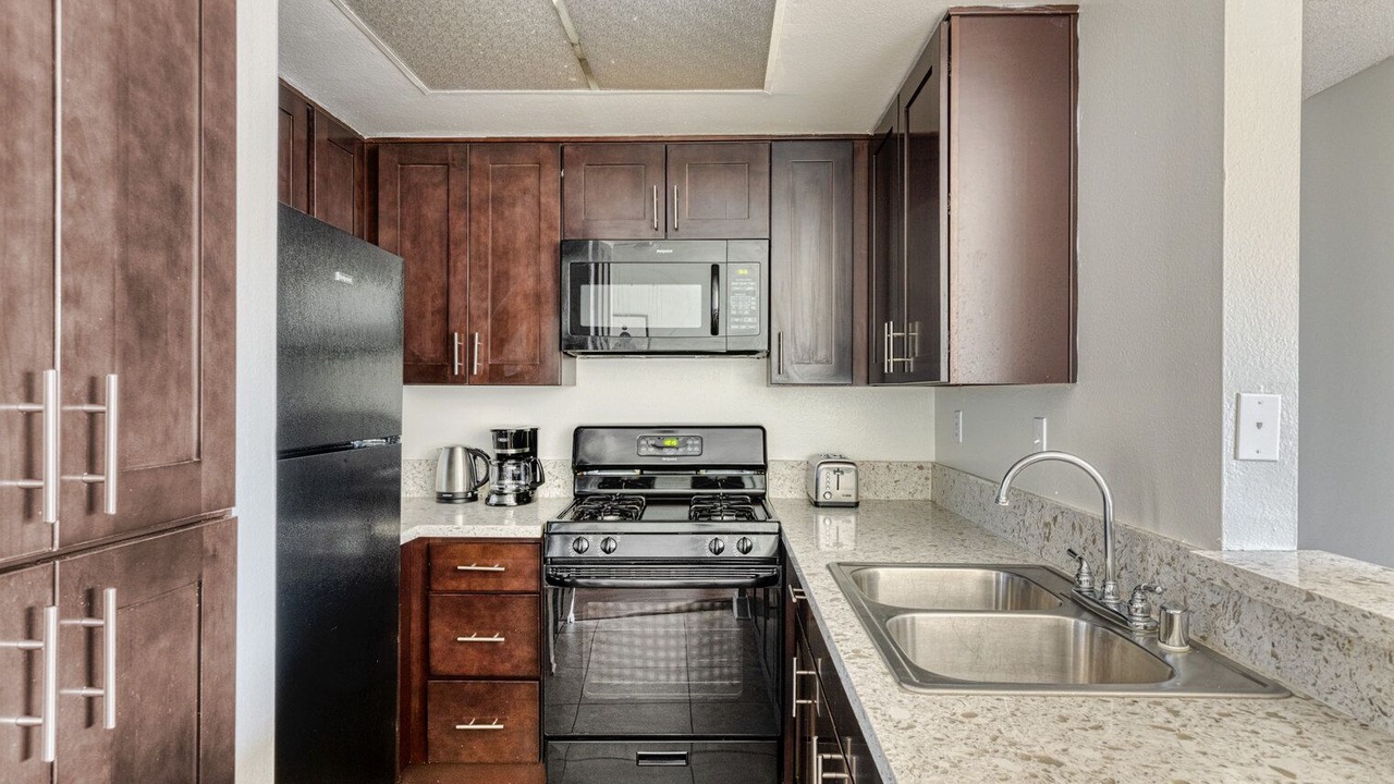 Photo of Kitchen in NoHo Arts District