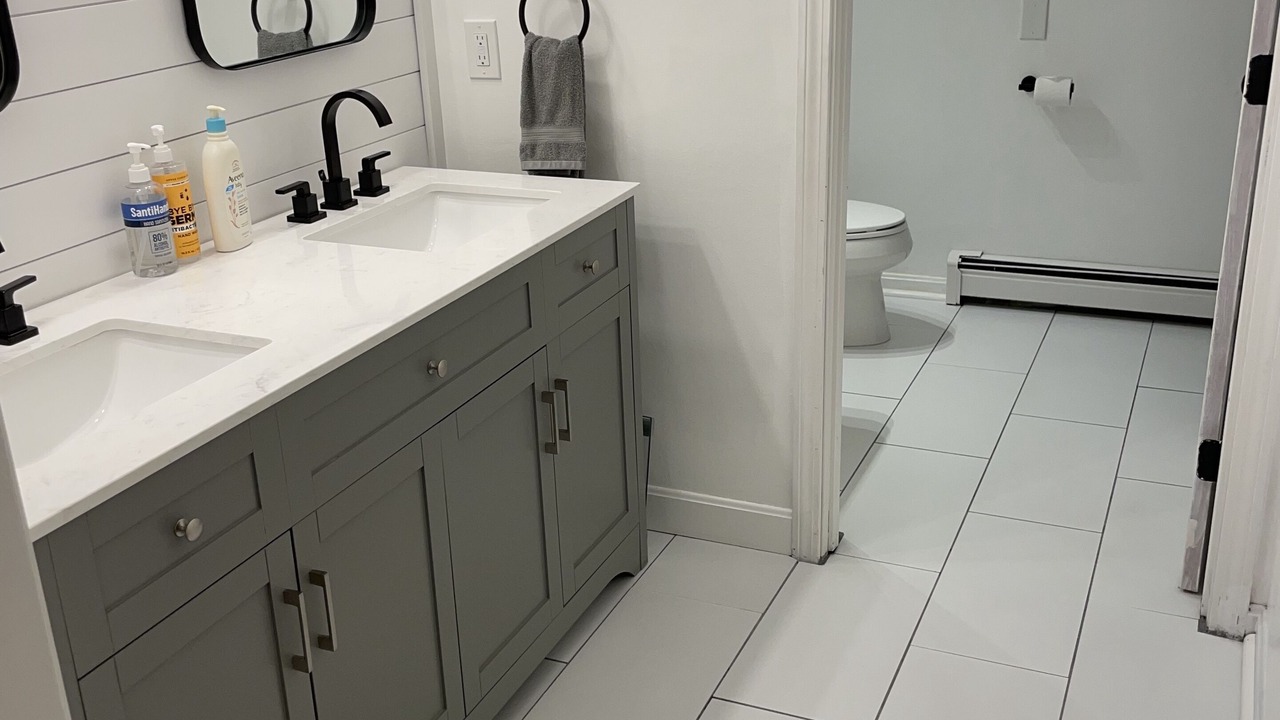 Photo of Bathroom in Cedarville