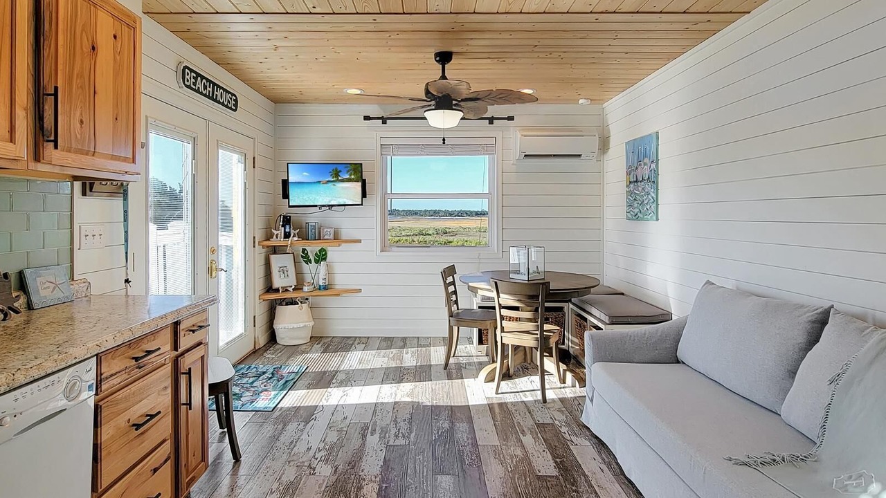Photo of Livingroom in Bay St Louis