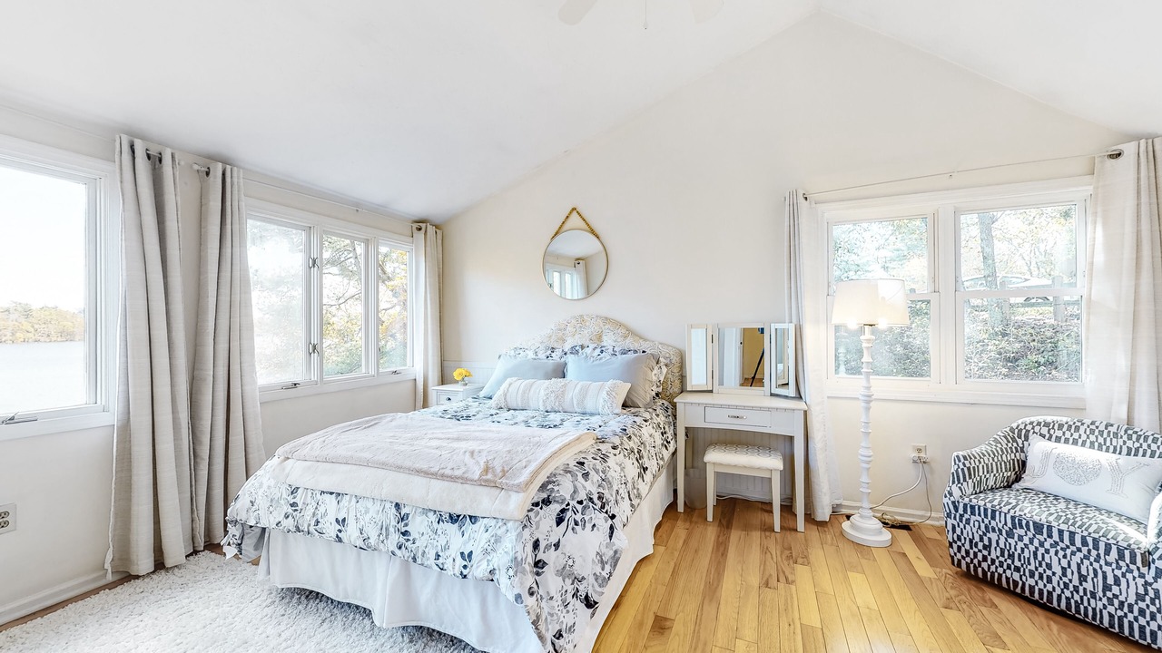 Photo of Bedroom in Plymouth