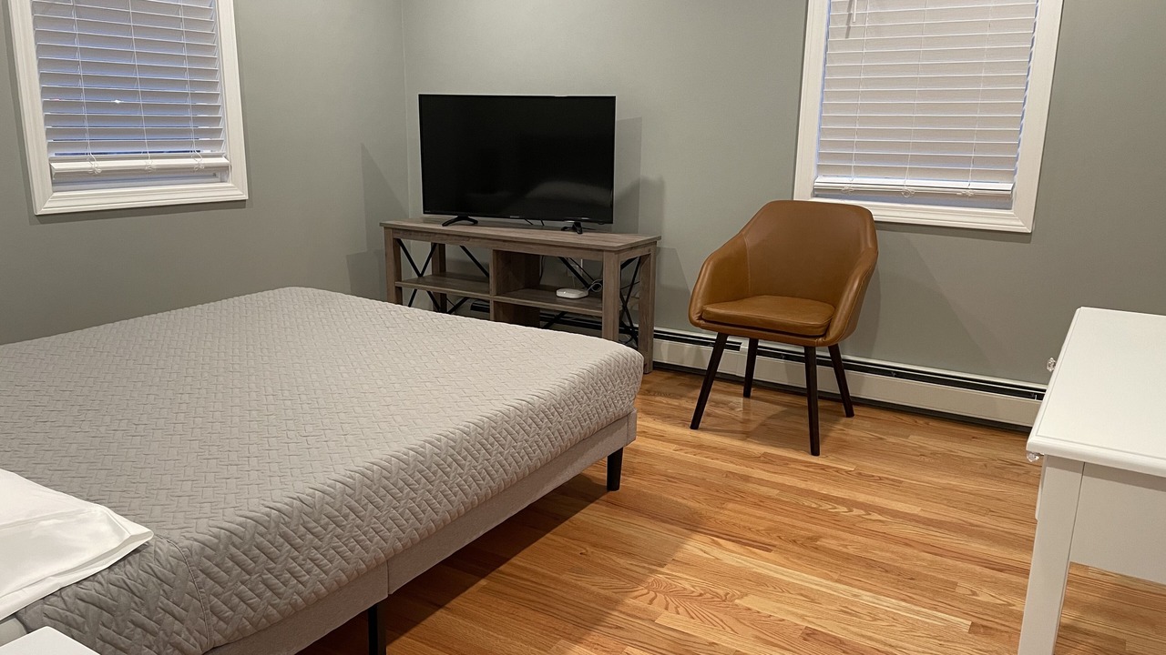 Photo of Bedroom in Quincy